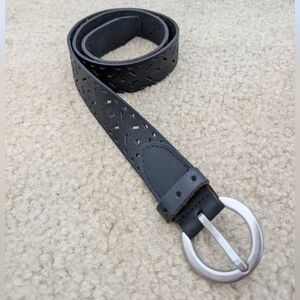 Leather Cutout Western Boho Silver Buckle Belt Sz S